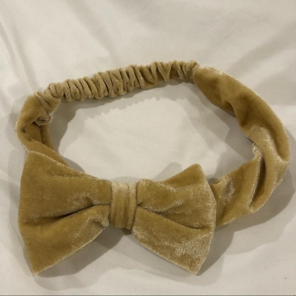 Velvet yellow\tan headband with bow NWOT